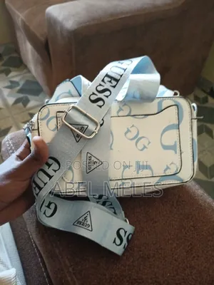 GUESS Crossbody Bag