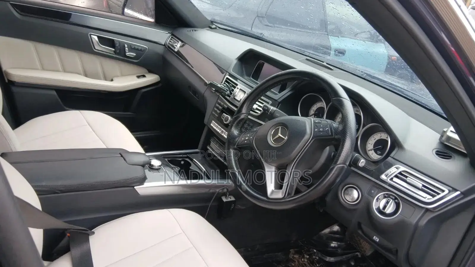 Mercedes-Benz E250 2017 Blue