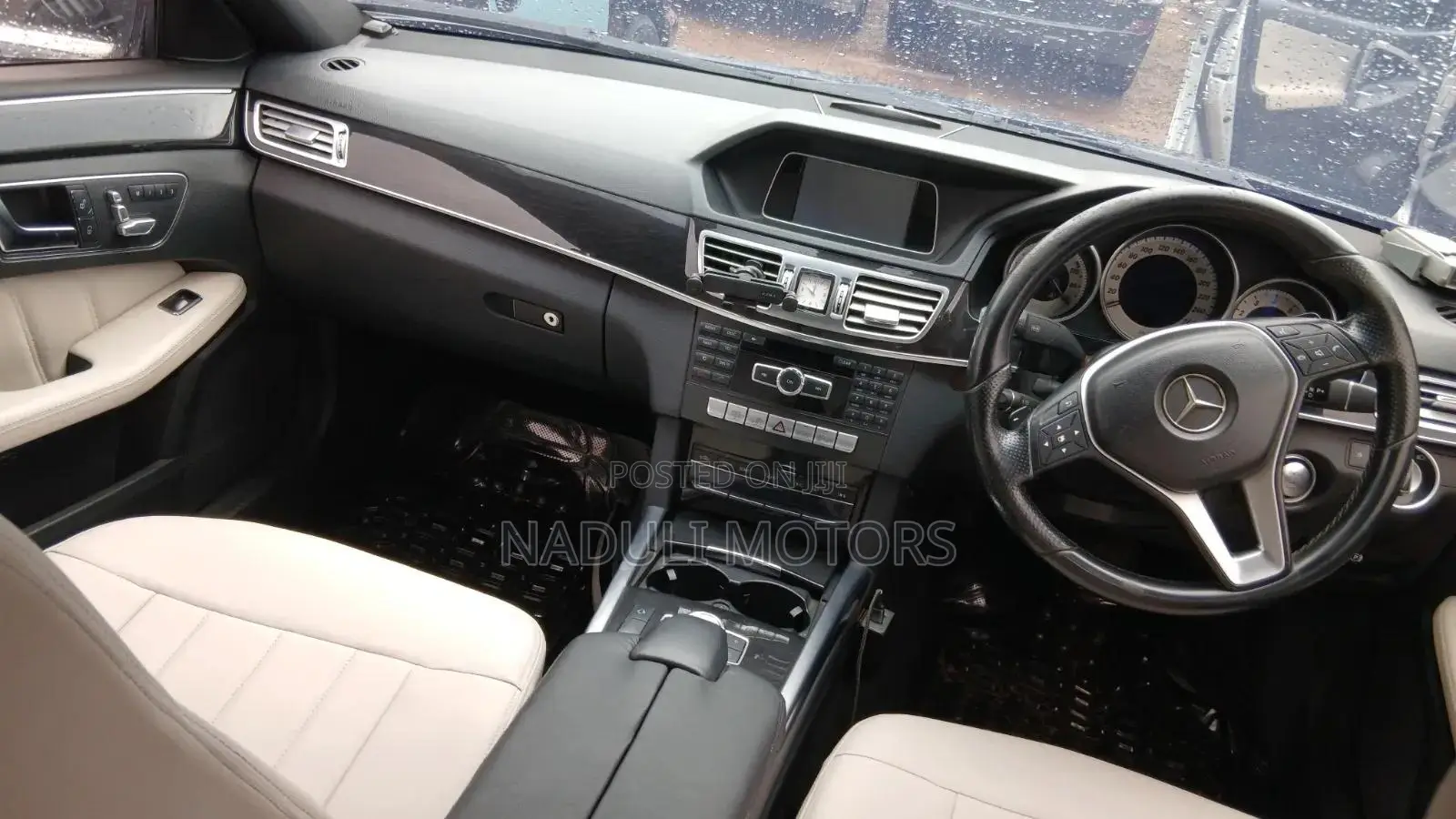 Mercedes-Benz E250 2017 Blue