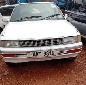 Toyota Corona 1992 White
