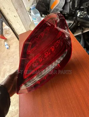 Tail/Rear Lights for Mercedes Benz W205 C200