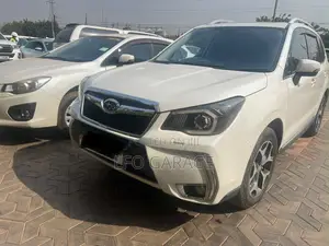 Subaru Forester 2.0XT Touring AWD 2017 White