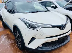 Toyota C-HR 2017 White