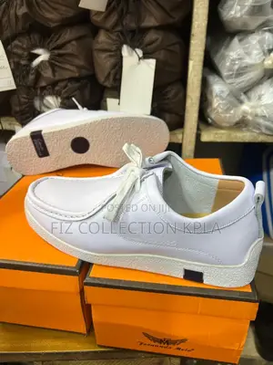 Clarks Wallabee Cup White Leather Sneakers