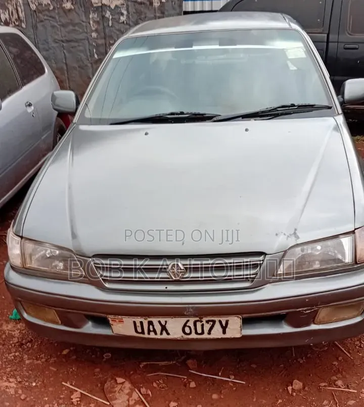 Toyota Corona Premio 1998 Gray