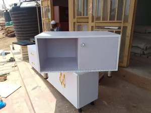 Beautiful TV Stand 6fts and Center Table