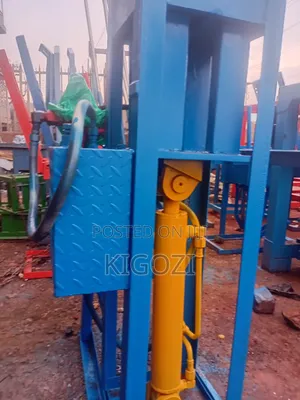 Highdrolic Engine Interlocking Brick Making Machine