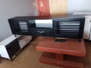 TV Stand 6fts