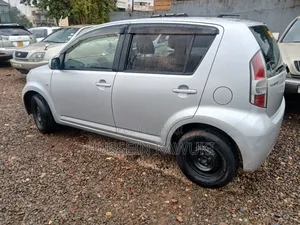 Toyota Passo 2006 Silver