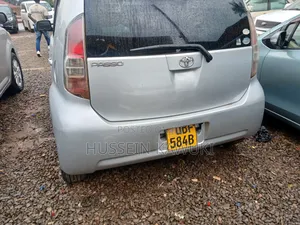 Toyota Passo 2006 Silver