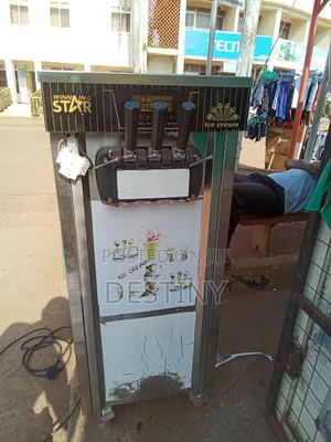 Commercial Ice Cream Making Machine