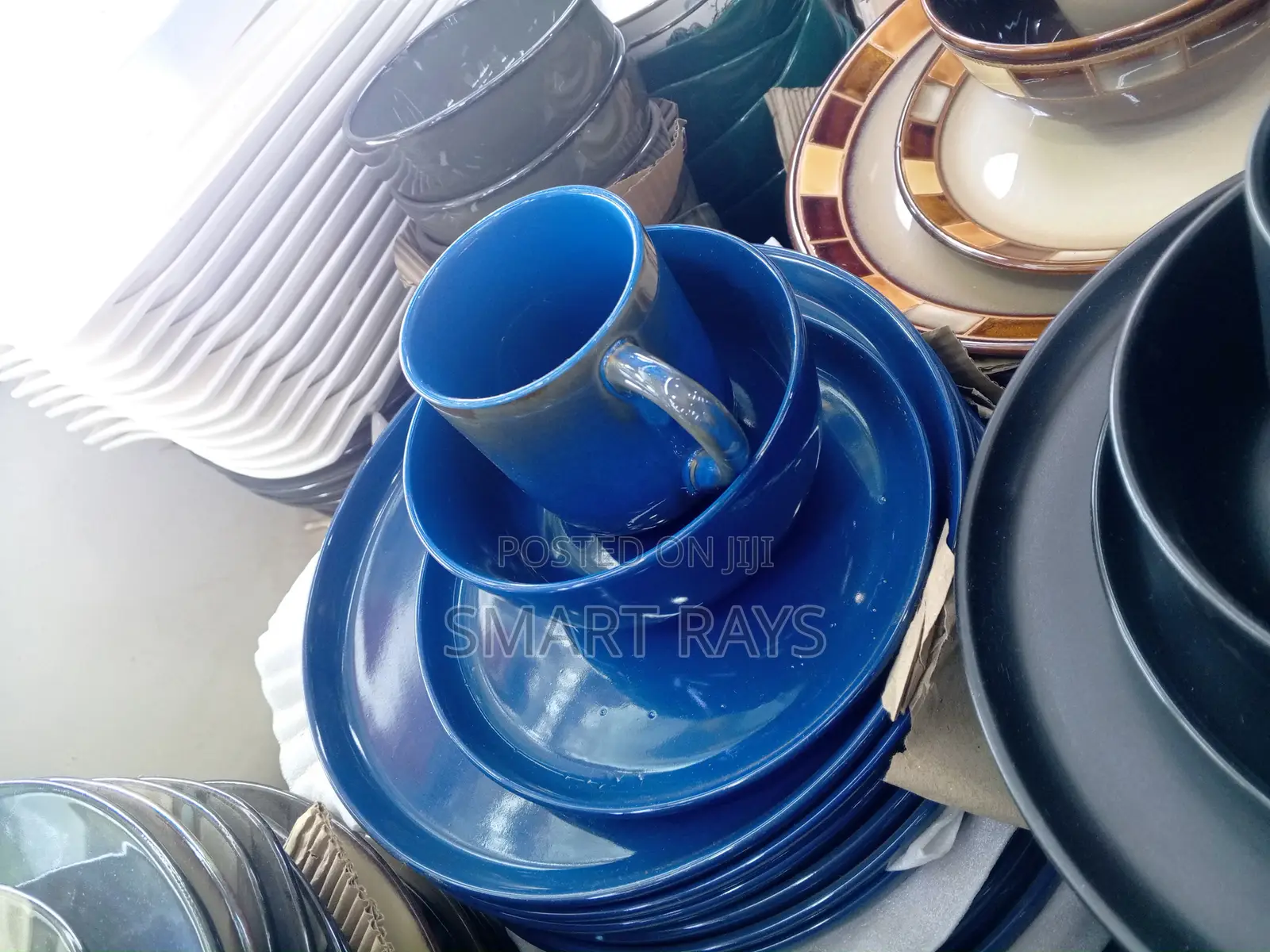 24pieces Set of Stoneware Ceramic Dining Plates