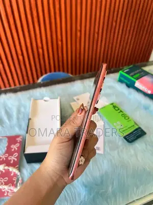 New Infinix Hot 60 Pro+ 256 GB Pink