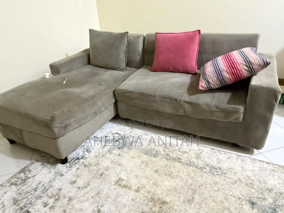 3-4 Seater L-Shaped Sofa