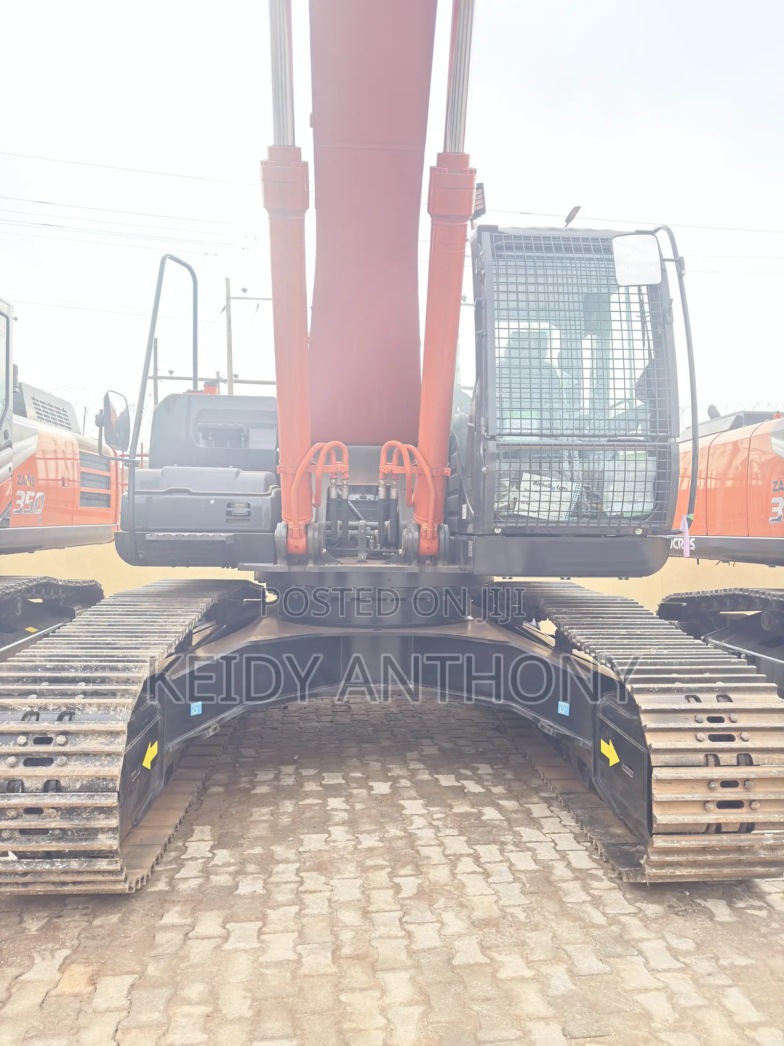 Hitachi Top Quality Equipment