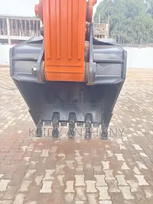 Hitachi Top Quality Equipment