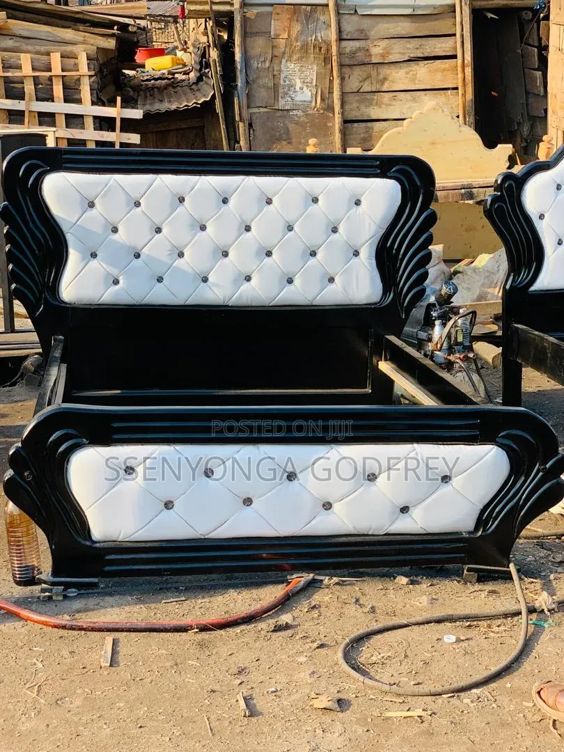 Black With Flame Bed White Black in 5by6 Stripe Size