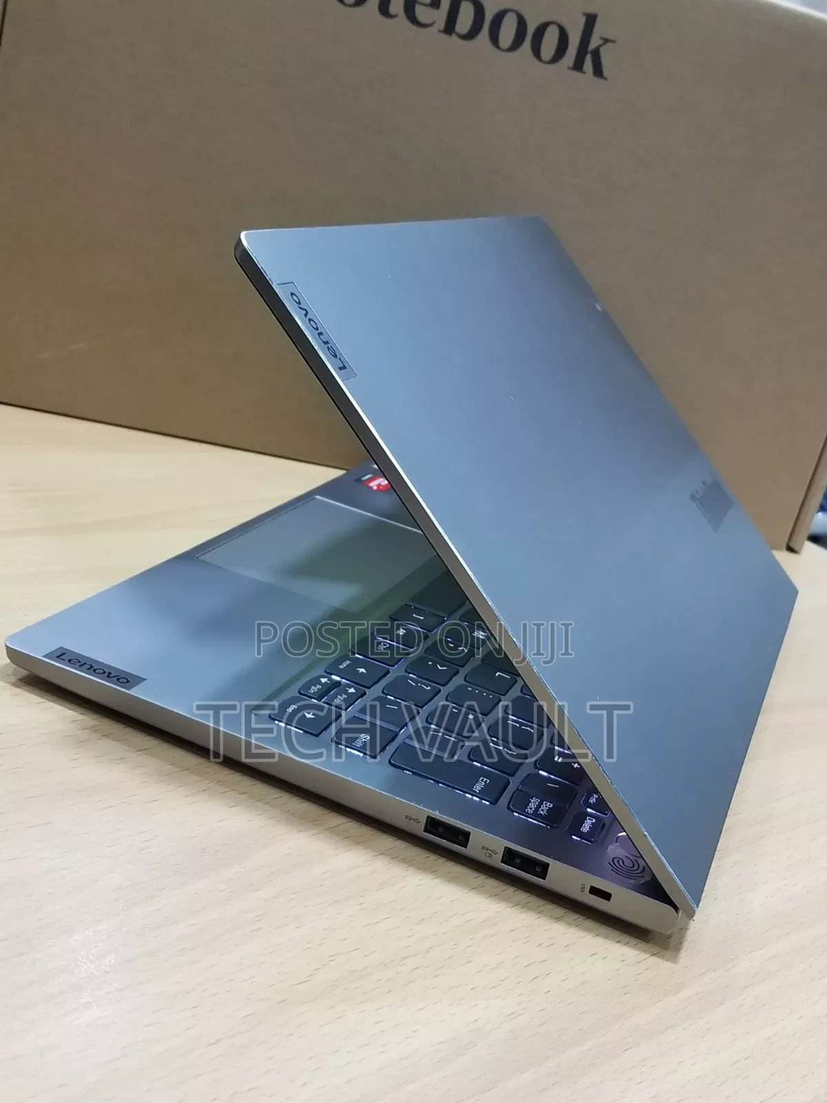 New Laptop Lenovo Thinkbook 14 8GB AMD Ryzen 5 SSD 256GB