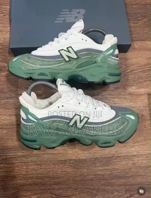 Ram Sneakers