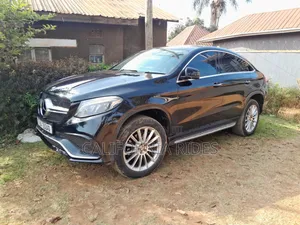Mercedes-Benz GLE-Class 2016 Black