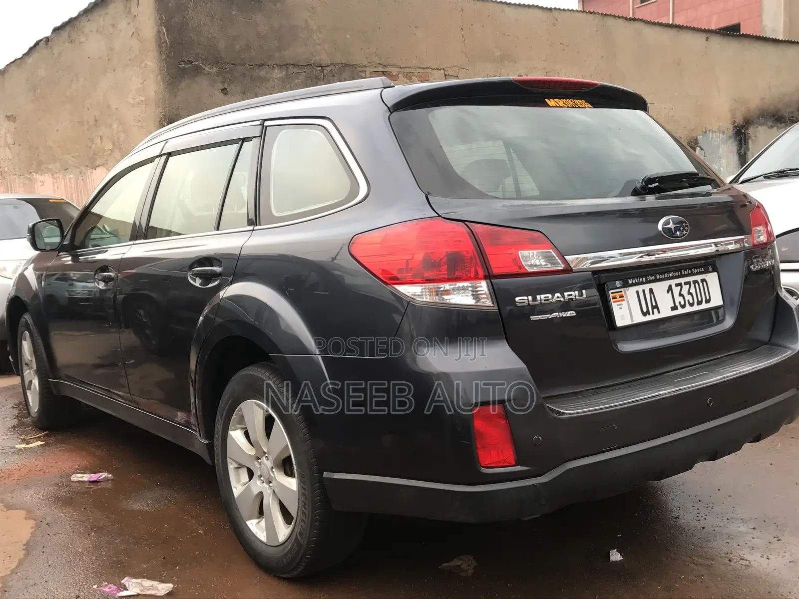 Subaru Outback 2011 Black