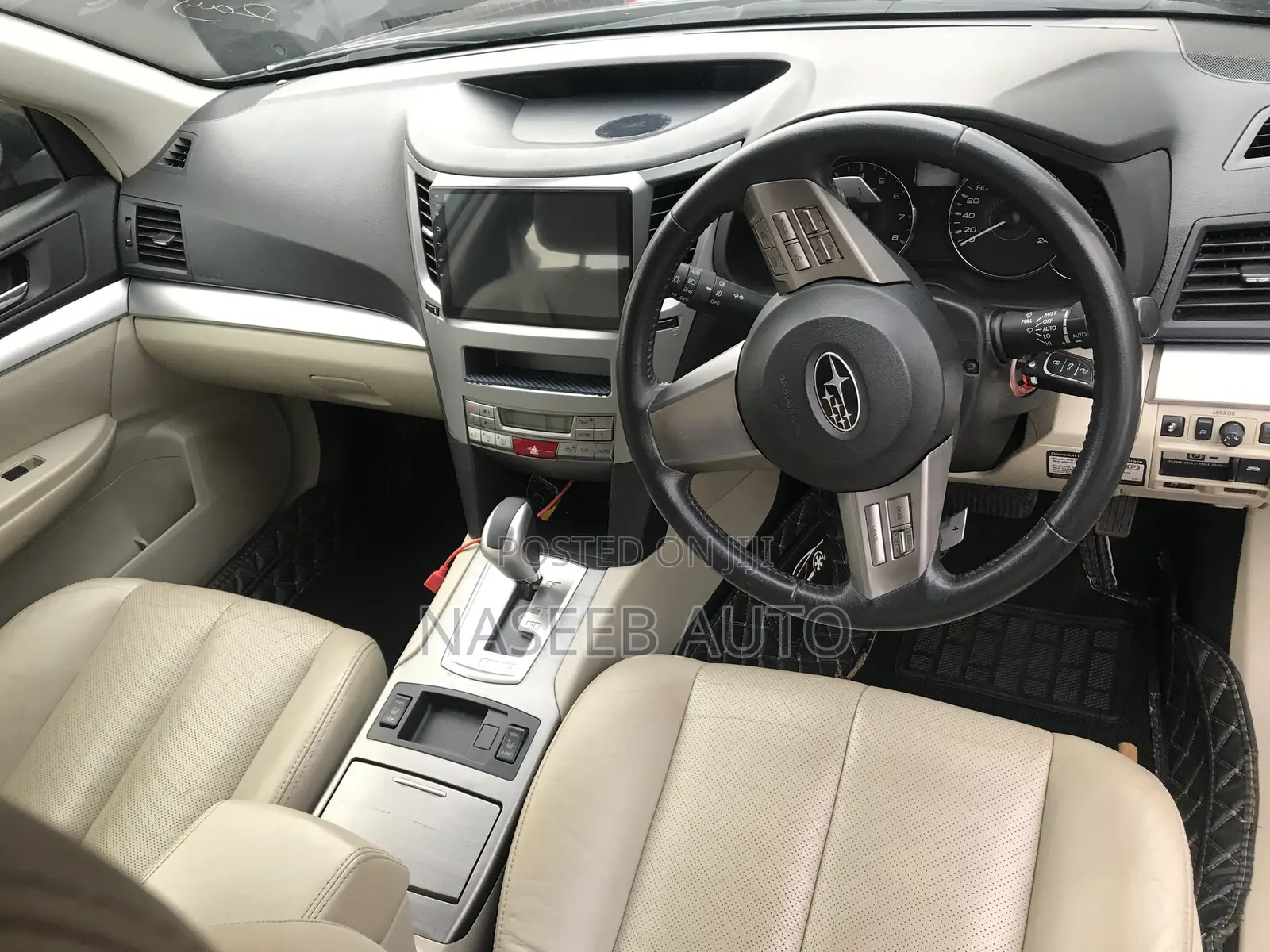 Subaru Outback 2011 Black