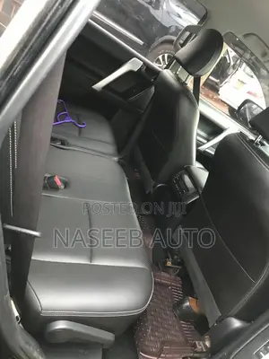 Toyota Land Cruiser Prado 2017 Black