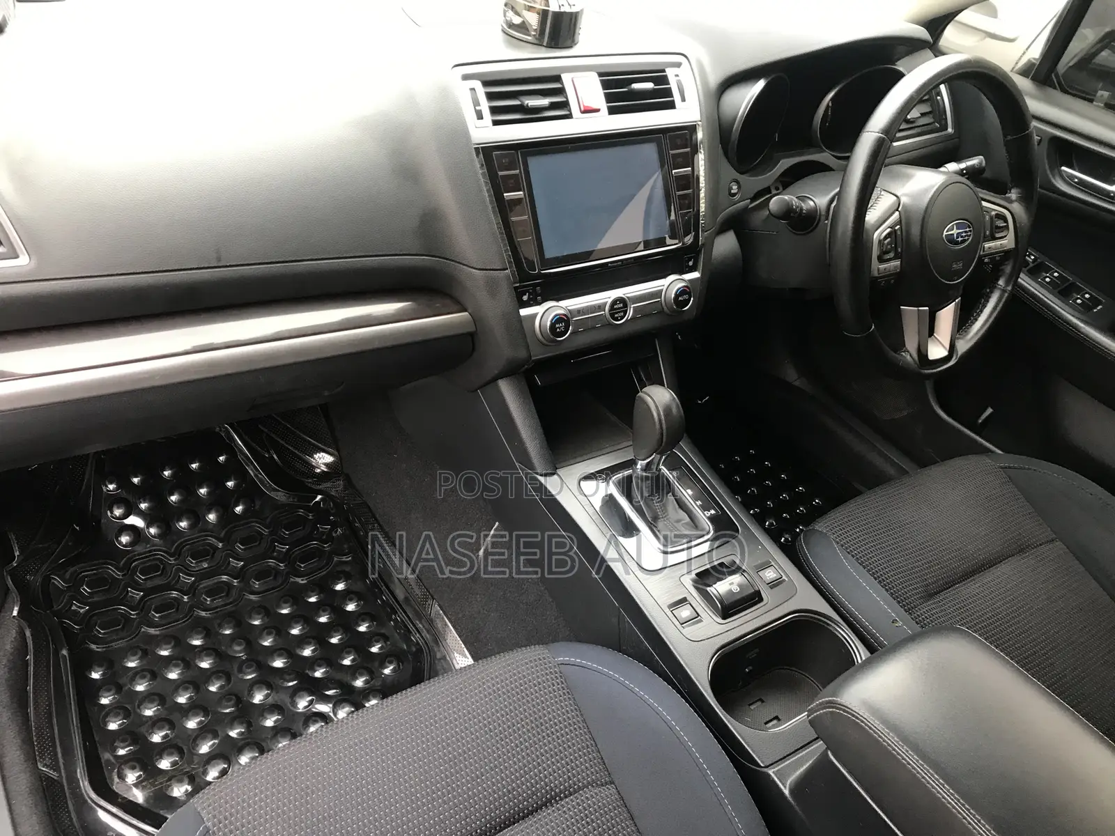 Subaru Outback 2012 Silver