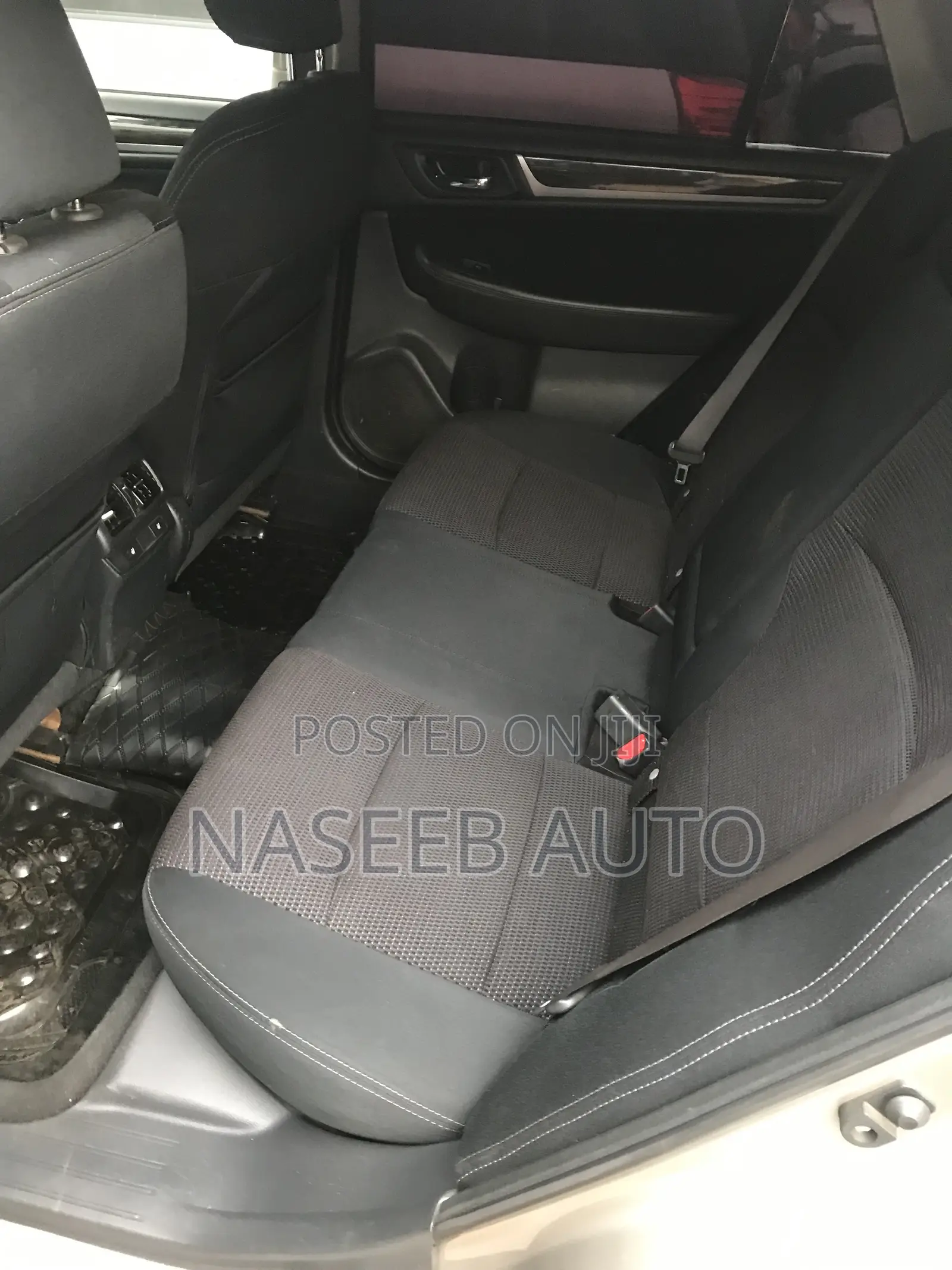 Subaru Outback 2012 Silver