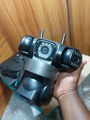 Triple Lens Security Camera, 4G Solar Power Outdoor Surveillance Syste