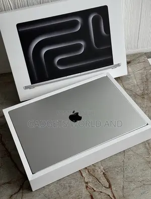 New Laptop Apple MacBook Pro 24GB Apple M4 SSD 1T