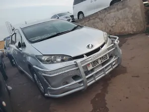 Toyota Wish 2010 Silver