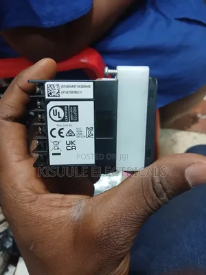 Omron Temperature Controllers E5cc-Qx2asm- 802