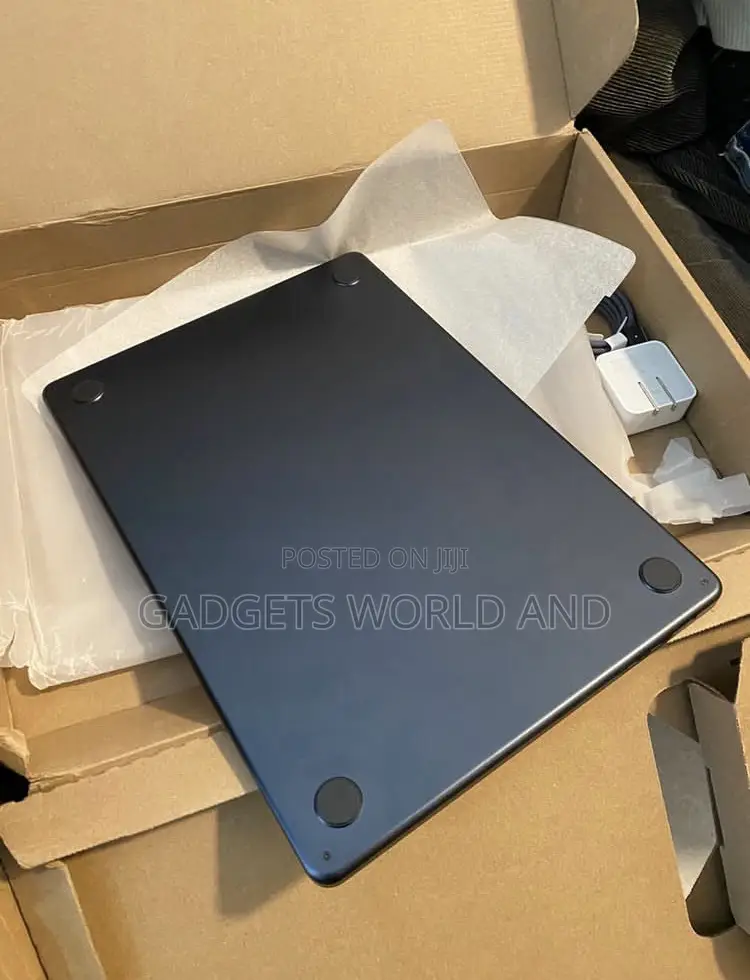 Laptop Apple MacBook Air 8GB Apple M3 SSD 512GB