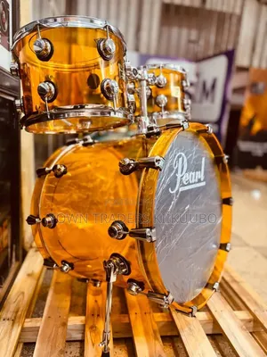 Pearl Acoustic Drum Kit