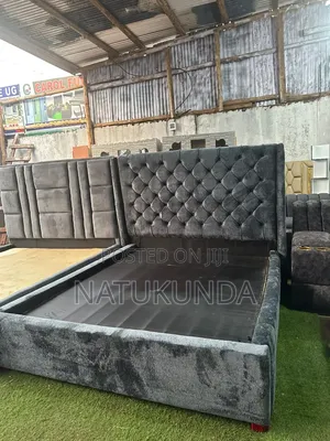 King Bed in 5 by 6