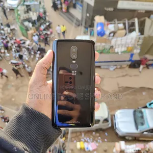OnePlus 6 128 GB Black