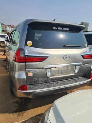 Lexus LX 2017 Silver