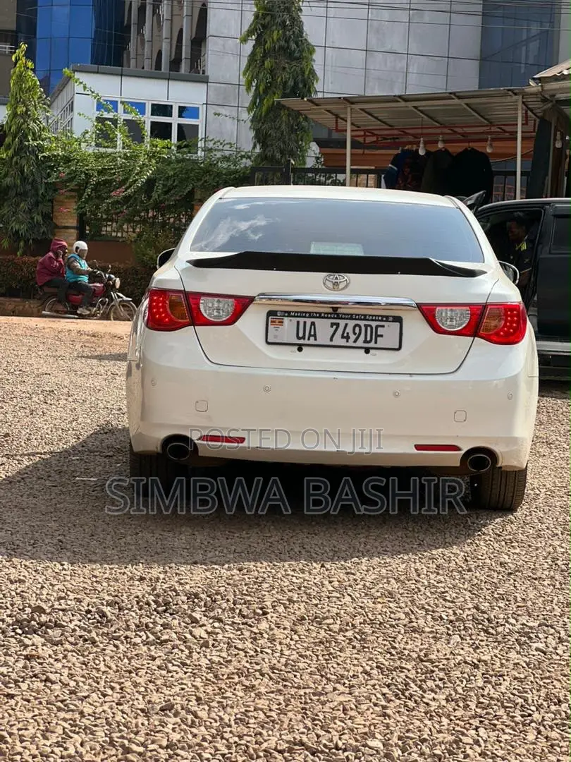 Toyota Mark X 2012 White