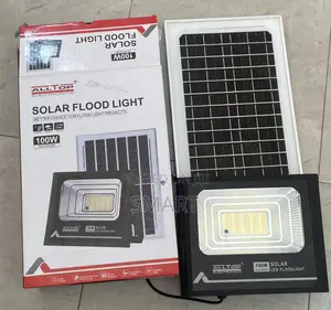 100W Outdoor Solar Floodlight With Lithium Battery