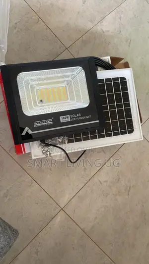 High-Quality 100W Solar Floodlight for Home Business