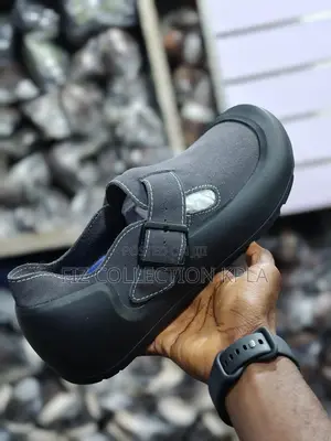 Birkenstock Reykjavik Black Nubuck Leather Comfort Clogs