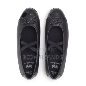 Idol
Black Leather/Patent Girls Slip-on School Shoes