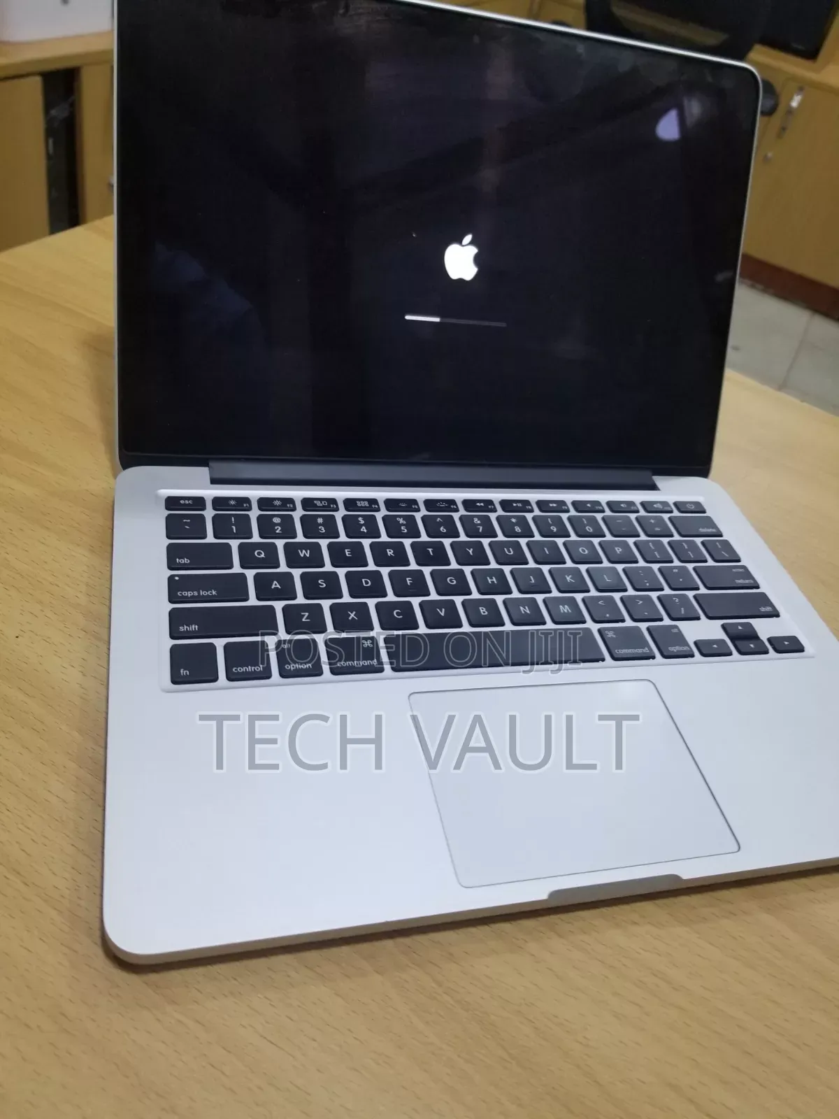 Laptop Apple MacBook Pro 2015 16GB Intel Core i5 SSD 256GB
