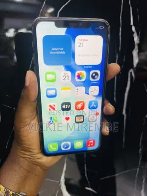 Apple iPhone 11 Pro Max 64 GB Gold