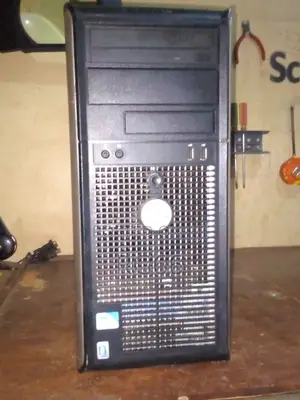 Desktop Computer Dell 3GB Intel Core 2 Duo HDD 320GB