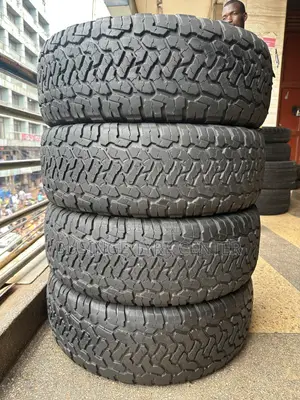 245/70r16 Comforser Japan Used Tires Good Condition
