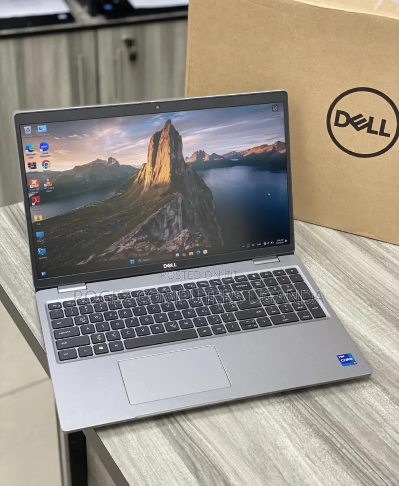 New Laptop Dell Inspiron 15 5593 16GB Intel Core i7 SSD 512GB