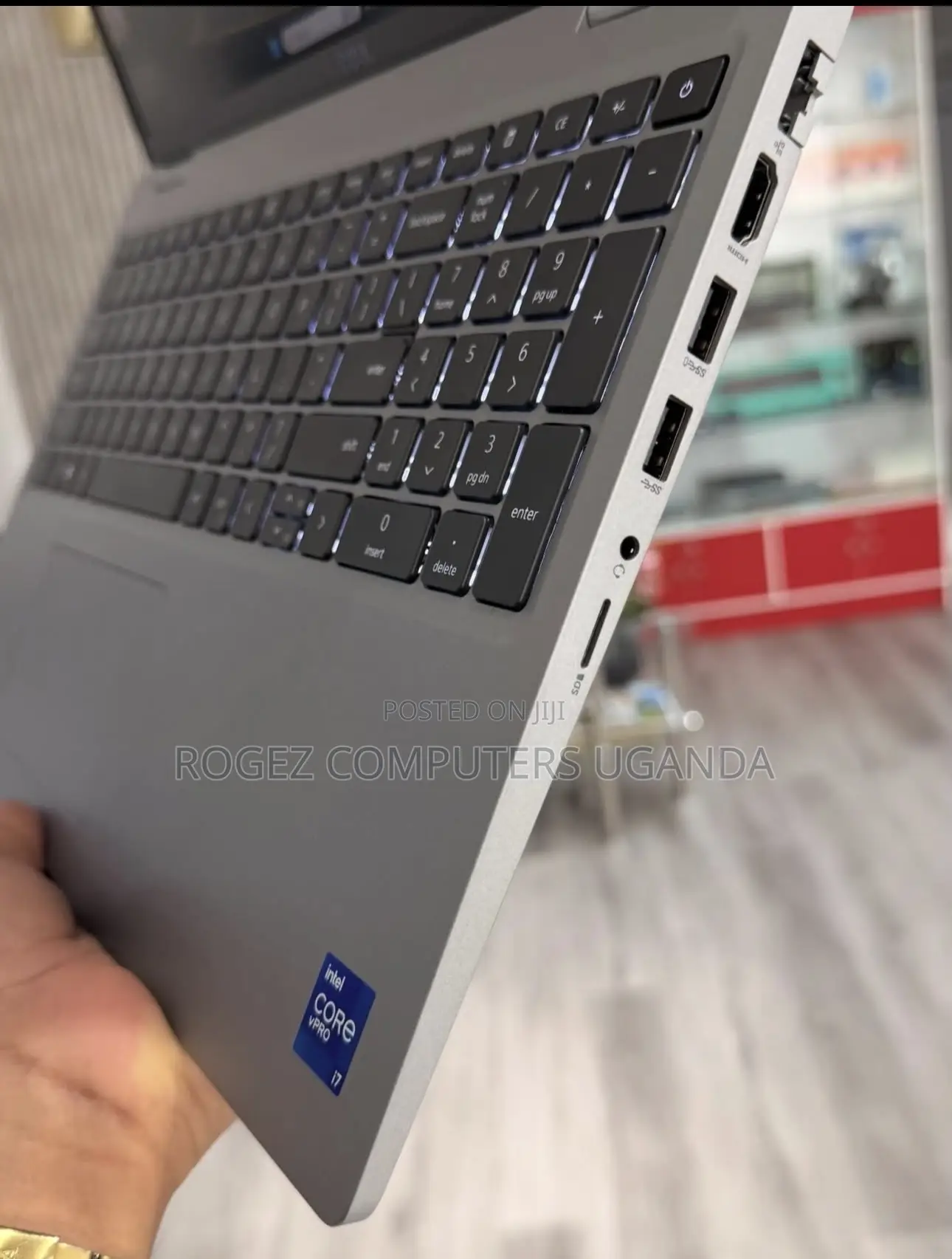 New Laptop Dell Inspiron 15 5593 16GB Intel Core i7 SSD 512GB