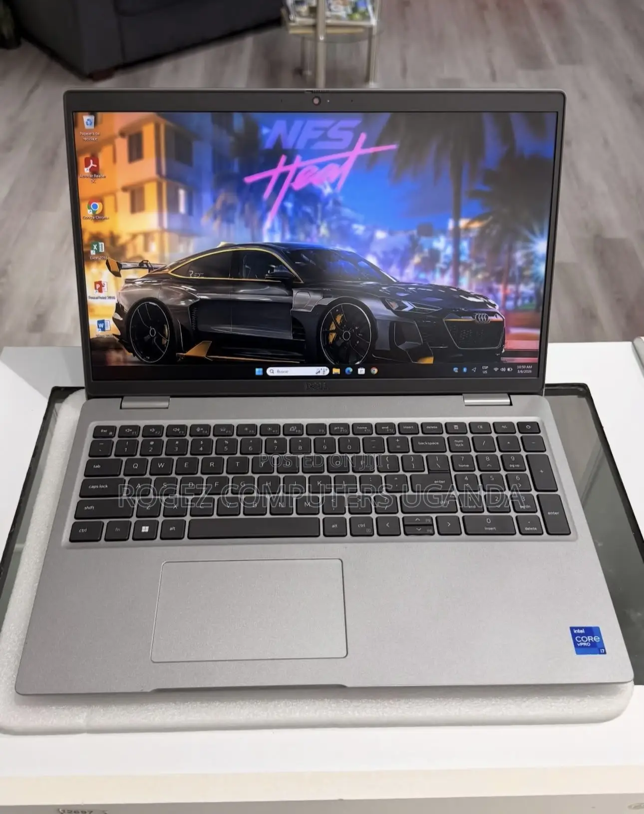 New Laptop Dell Inspiron 15 5593 16GB Intel Core i7 SSD 512GB